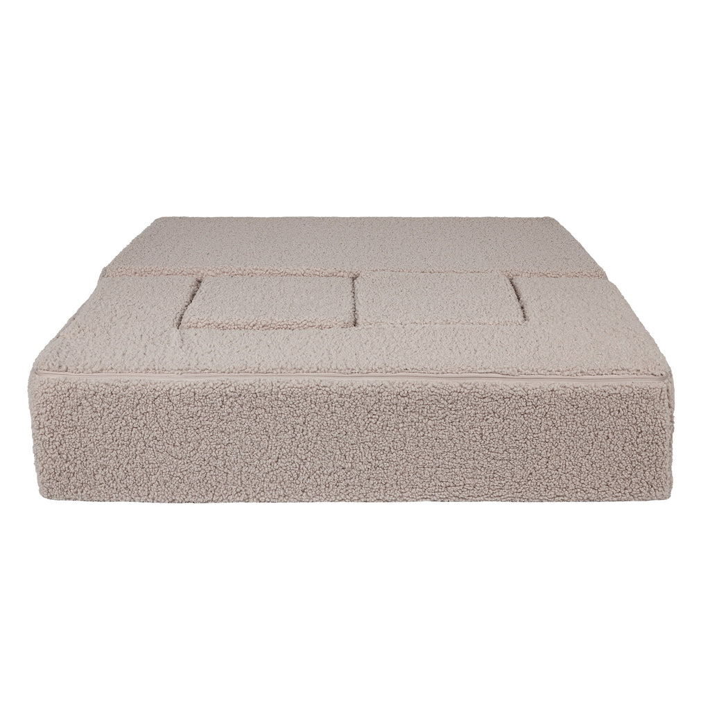 Kubo formos sofa, šviesiai pilka