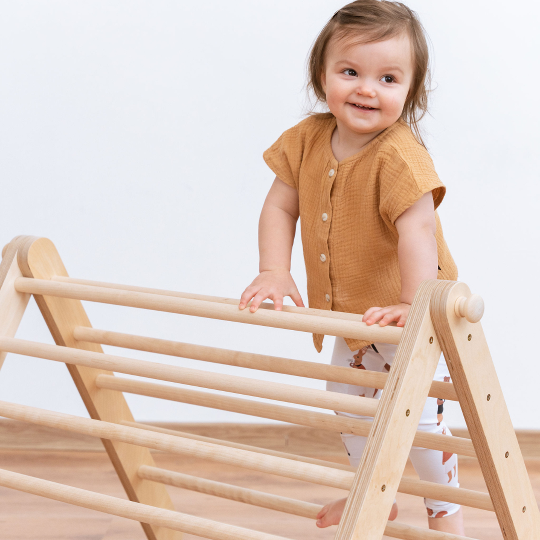 SIPITRI® dviejų segmentų trikampė laipynė su čiuožimo ir laipiojimo rampa