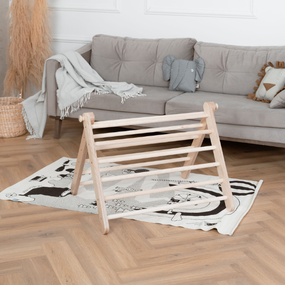 SIPITRI® dviejų segmentų trikampė laipynė su čiuožimo ir laipiojimo rampa