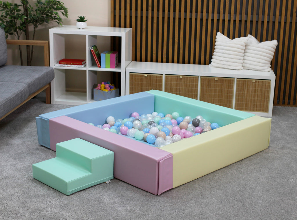 IGLU minkštas kamuoliukų baseinas 130 × 130 cm – šviesūs pasteliniai tonai