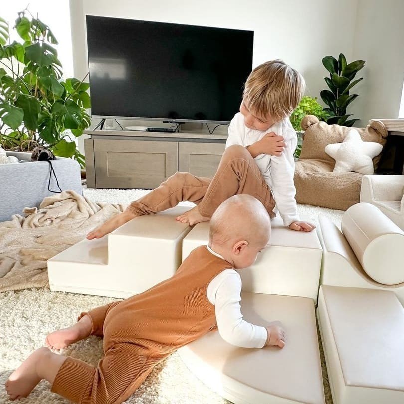 Minkštų putų kaladėlių žaidimų rinkinys, 6 dalių, smėlio spalvos „Tyrinėtojas“