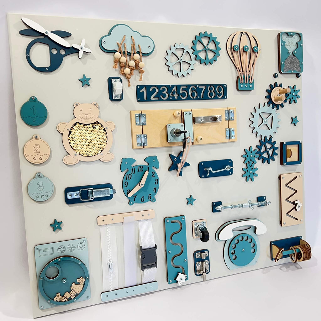 Didelė Montessori veiklos lenta ugdymui, 60 × 70 cm
