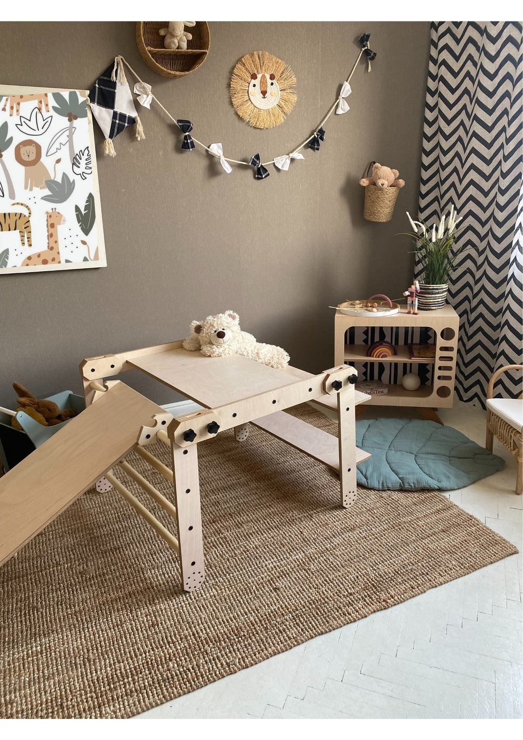 Montessori laipiojimo rinkinys / stalas / piešimo lenta NABU