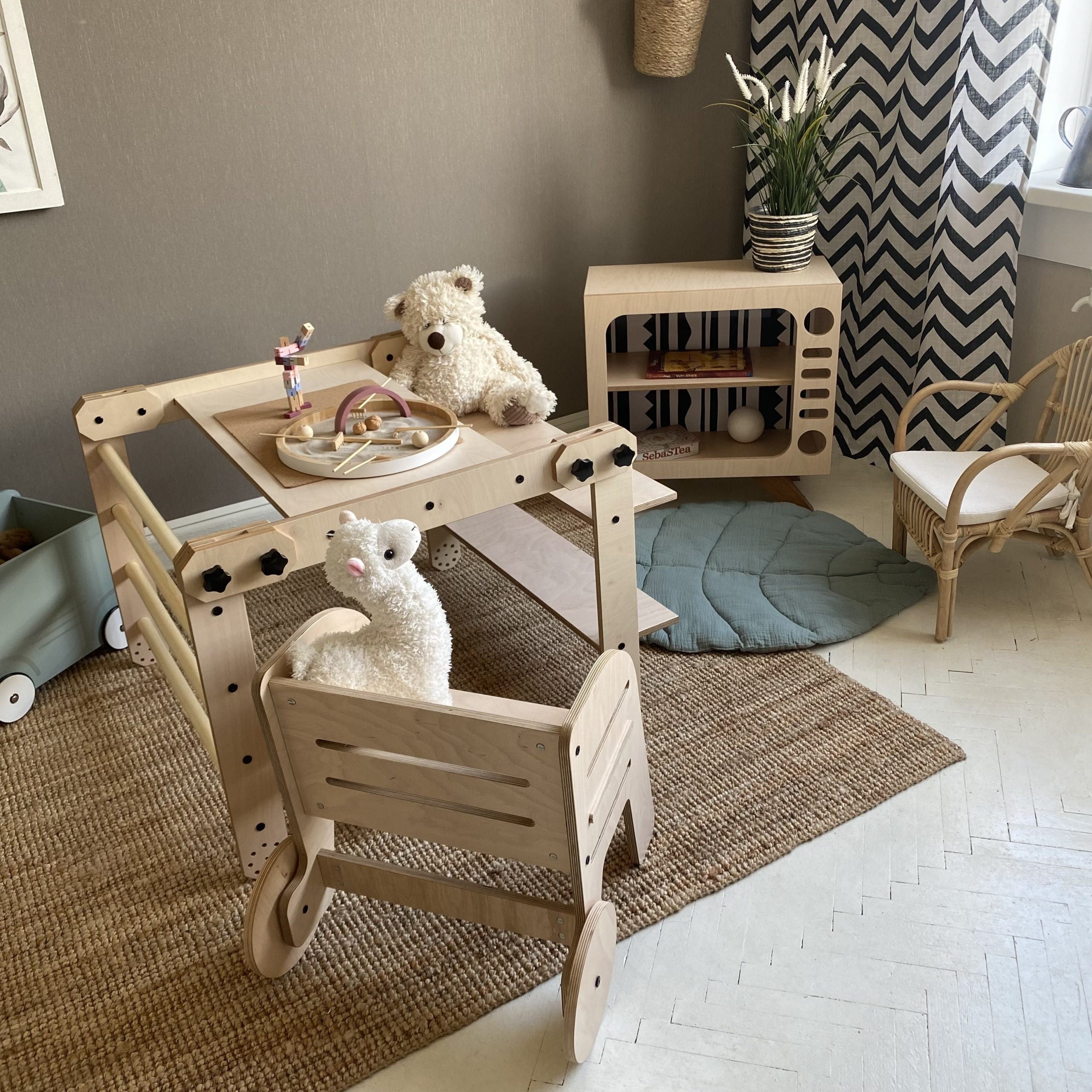 Montessori laipiojimo rinkinys / stalas / piešimo lenta NABU