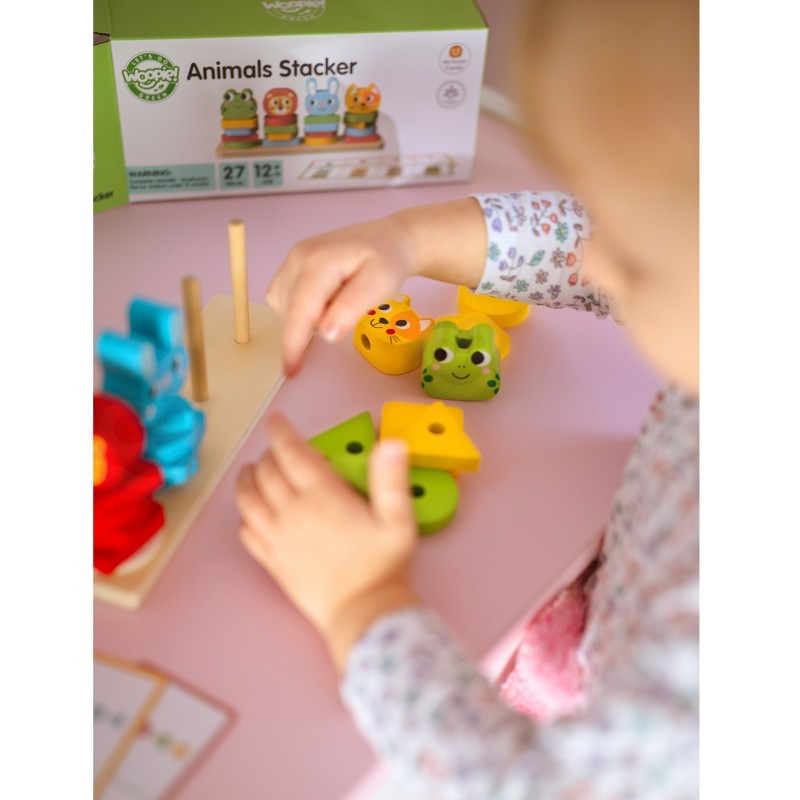 Montessori dėlionių piramidė su gyvūnais
