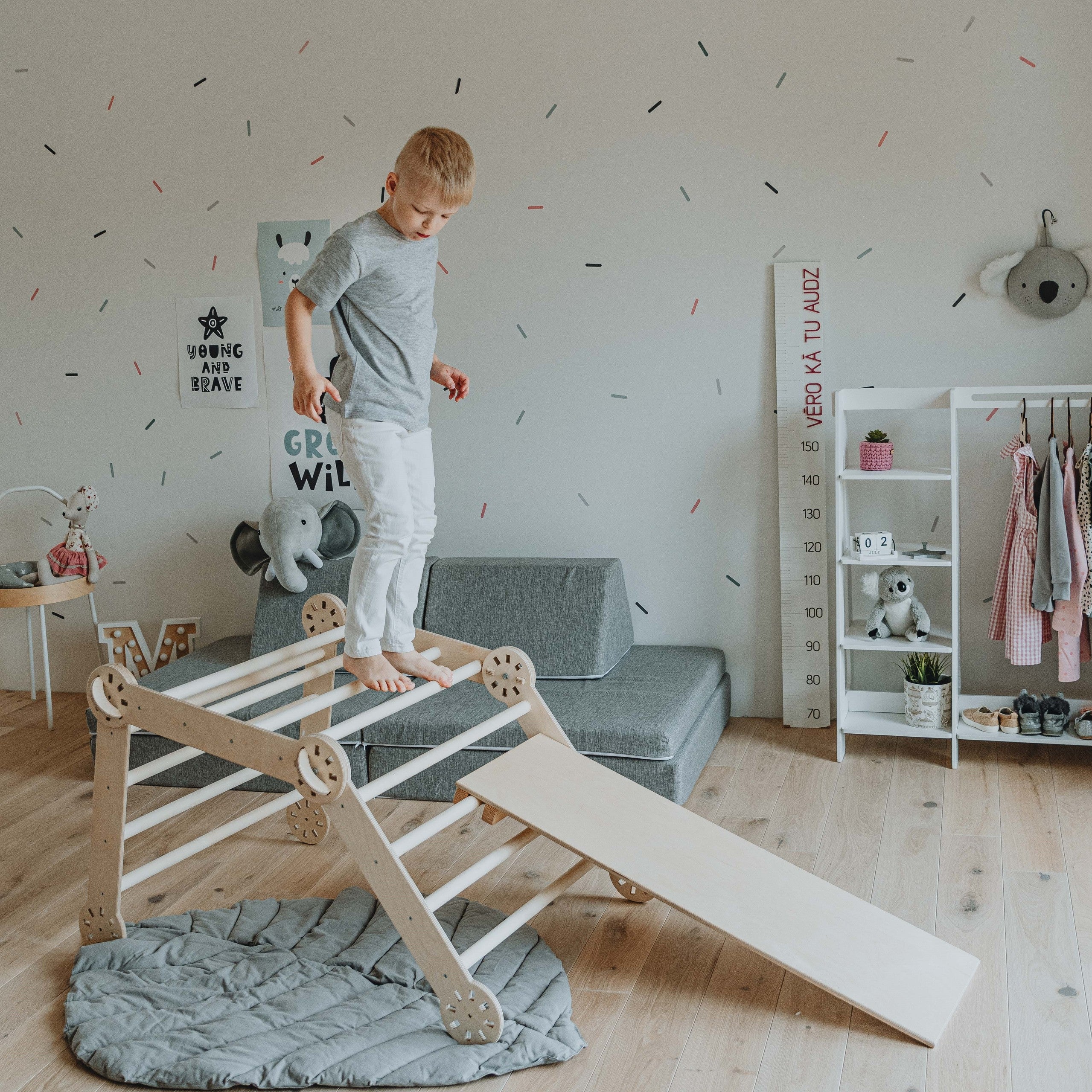 Transformuojama Montessori laipynė su rampa