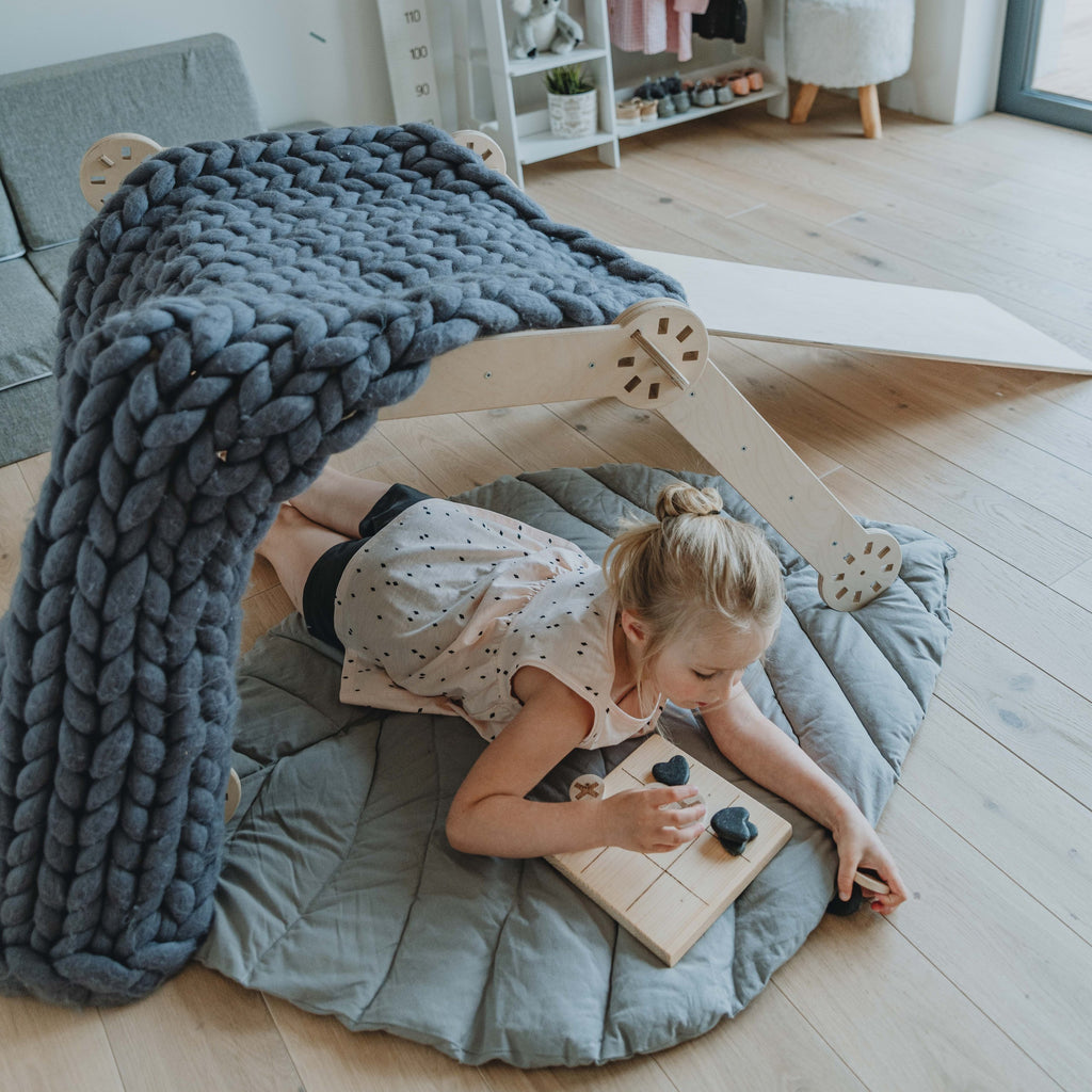 Transformuojama Montessori laipynė su rampa